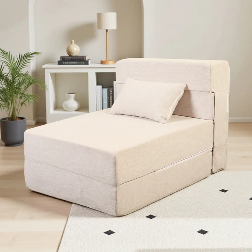 Biała rozkładana sofa